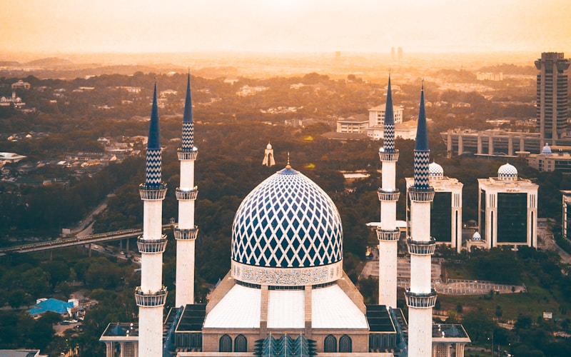 Discussione su Islam e Cristianesimo su You Voice